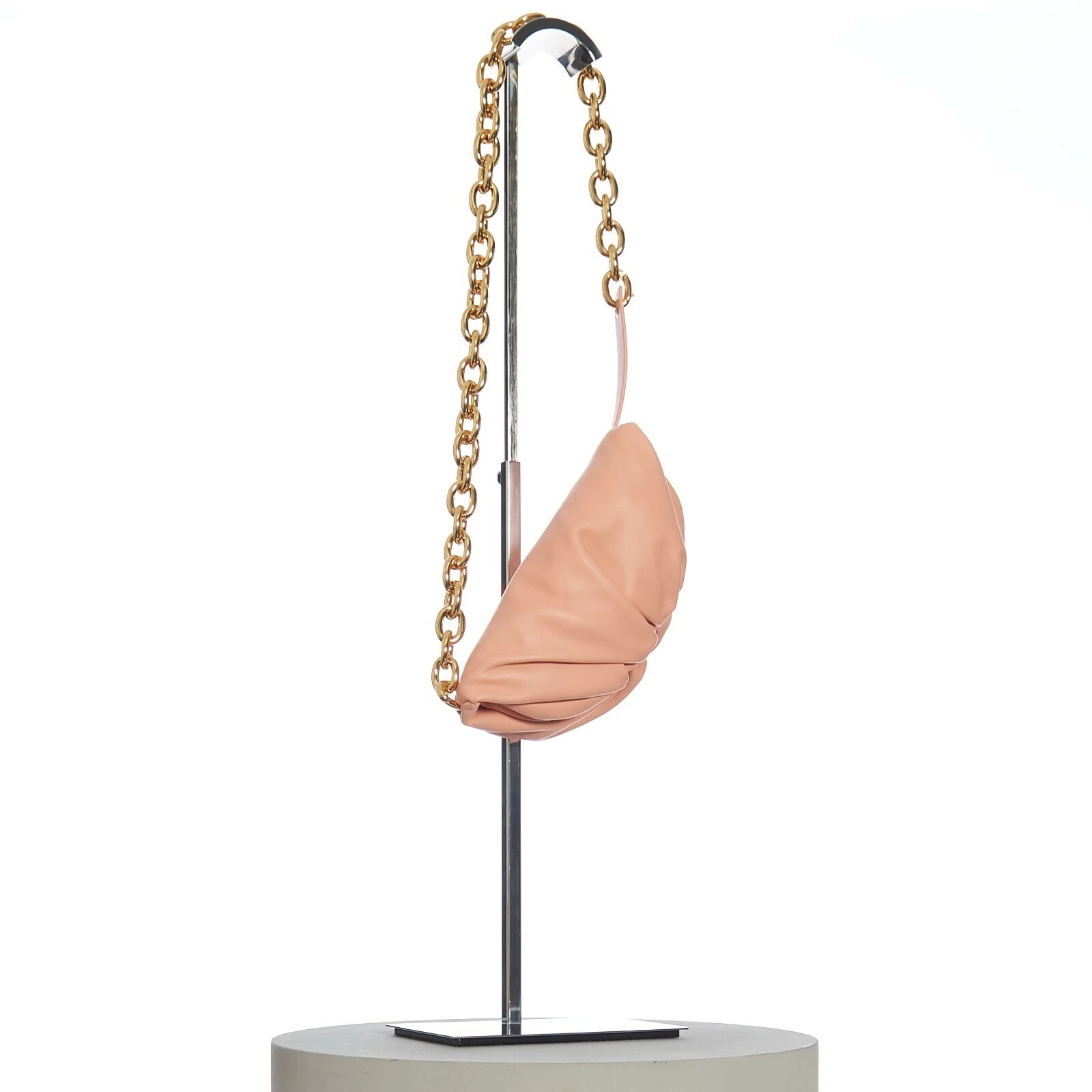 BOTTEGA VENETA 2160$ Peach Leather 'The Belt' Pouch - Chunky Chain Strap thumbnail 11