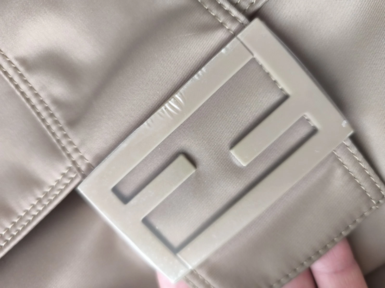 FENDI BAGUETTE Messenger bag Large Nylon Unisex - NEVER WORN thumbnail 7