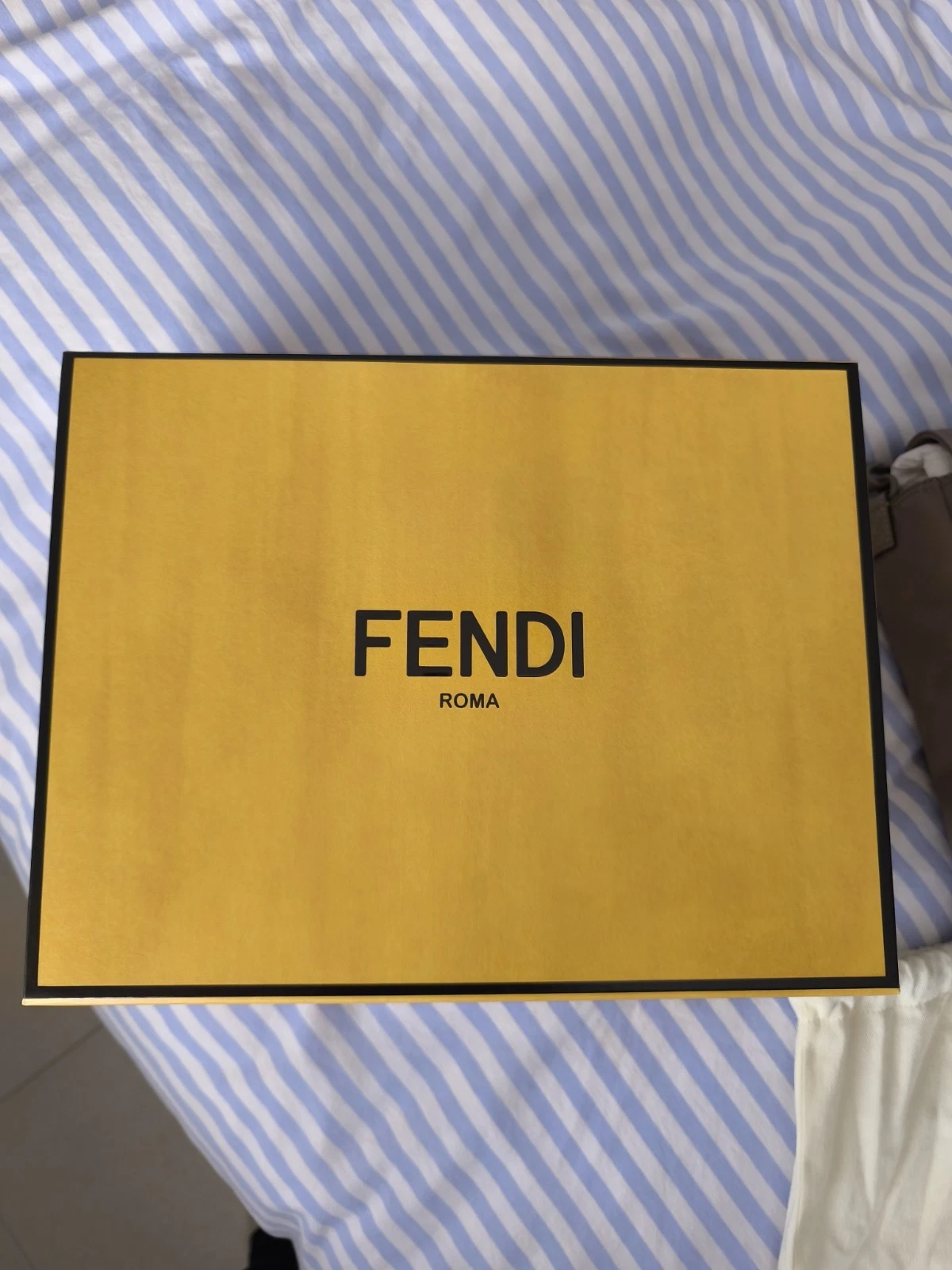 FENDI BAGUETTE Messenger bag Large Nylon Unisex - NEVER WORN thumbnail 8