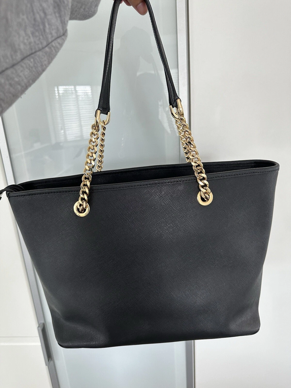 Michael Kors Leather Tote Bag thumbnail 2