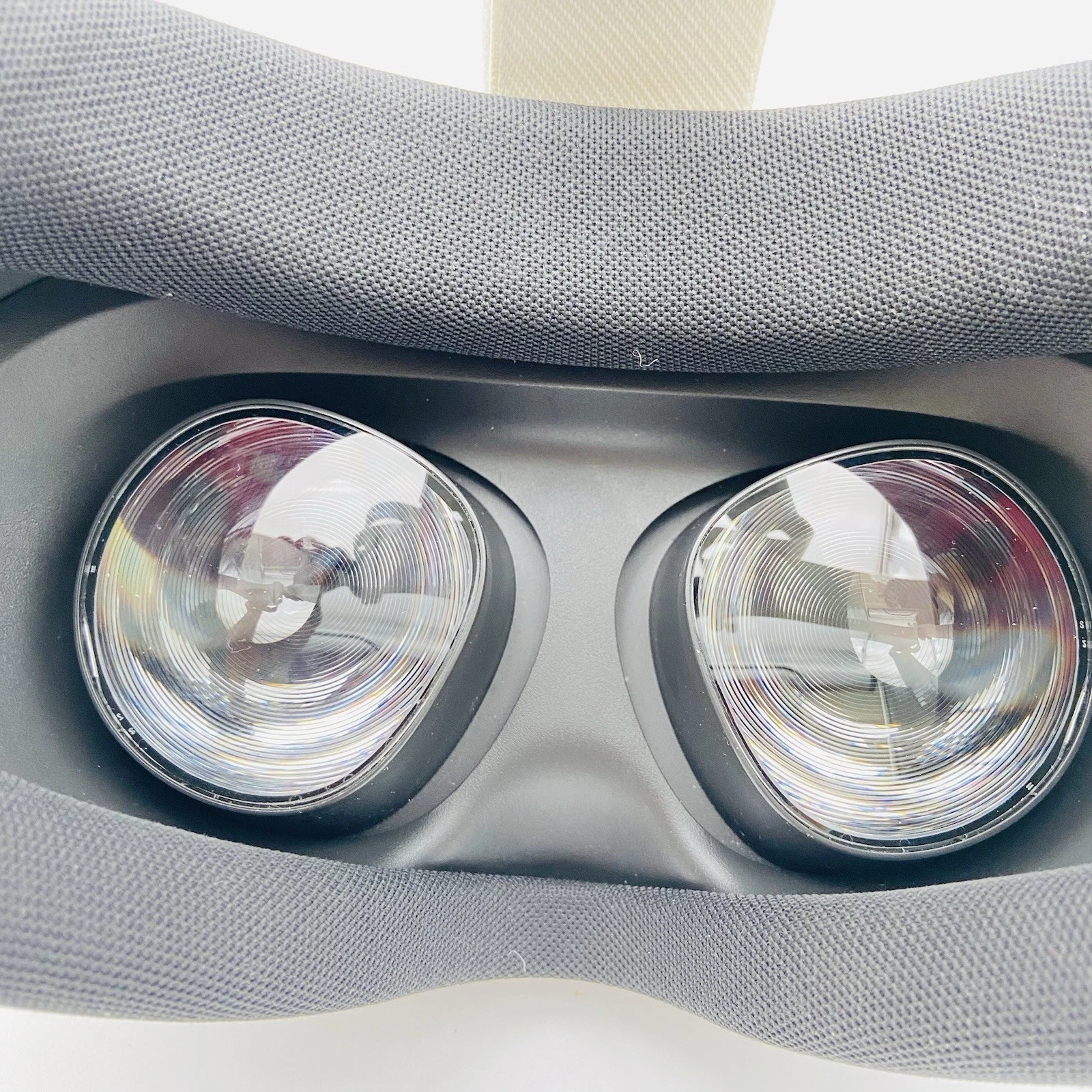 Meta Quest 3S VR All-in-one Headset 256GB With Controllers **VGC Same Day Post thumbnail 6