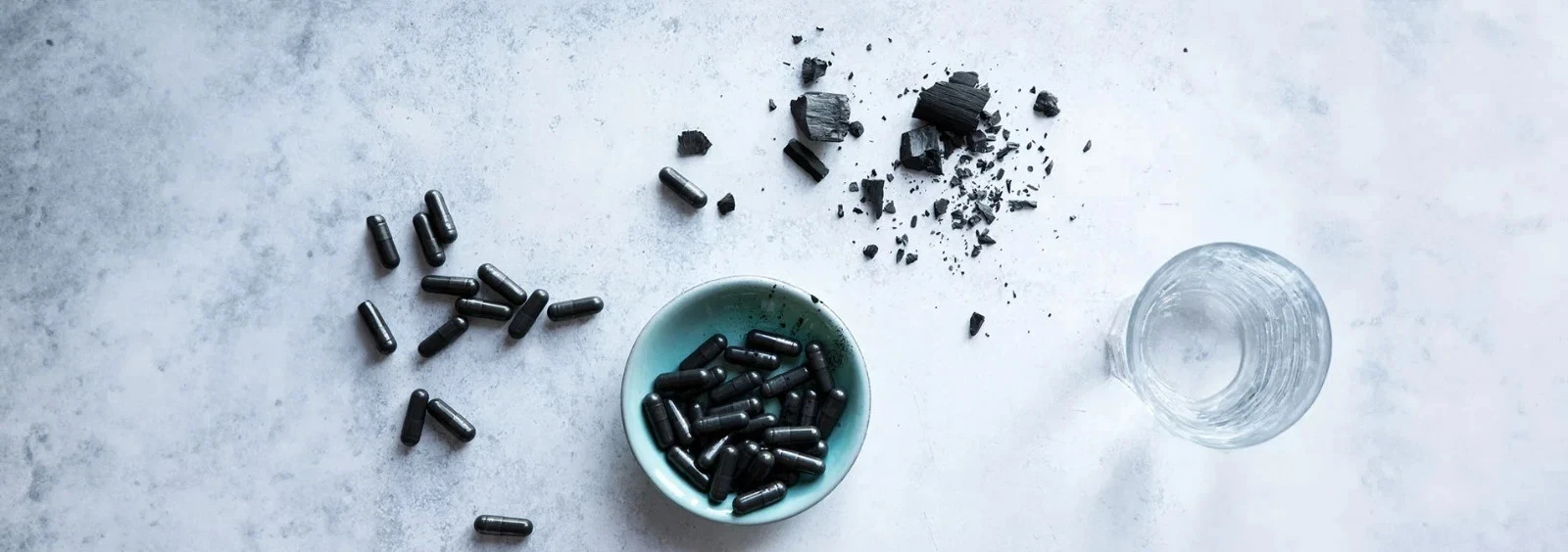Activated Charcoal 600mg Capsules | Digestive Cleanse & Detox Support VITAPHARMA thumbnail 3