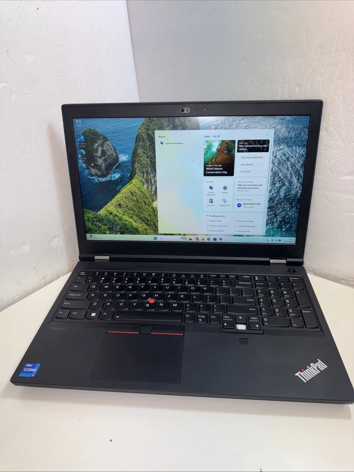 Lenovo ThinkPad P15 Gen 2 15.6 Full HD i7-11800H 64GB RAM 512 SSD NVIDIA T1200 thumbnail 2