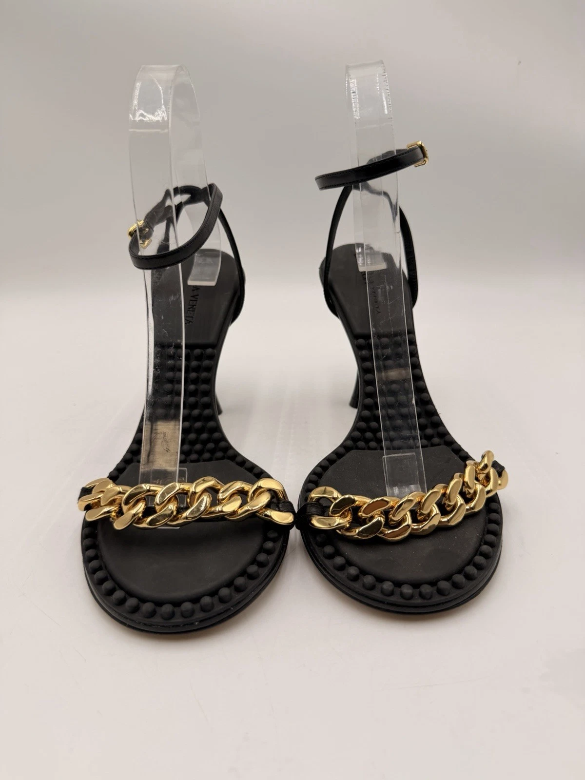Women’s Bottega Veneta black leather Gold Chain ankle strap sandals Size 39 thumbnail 2