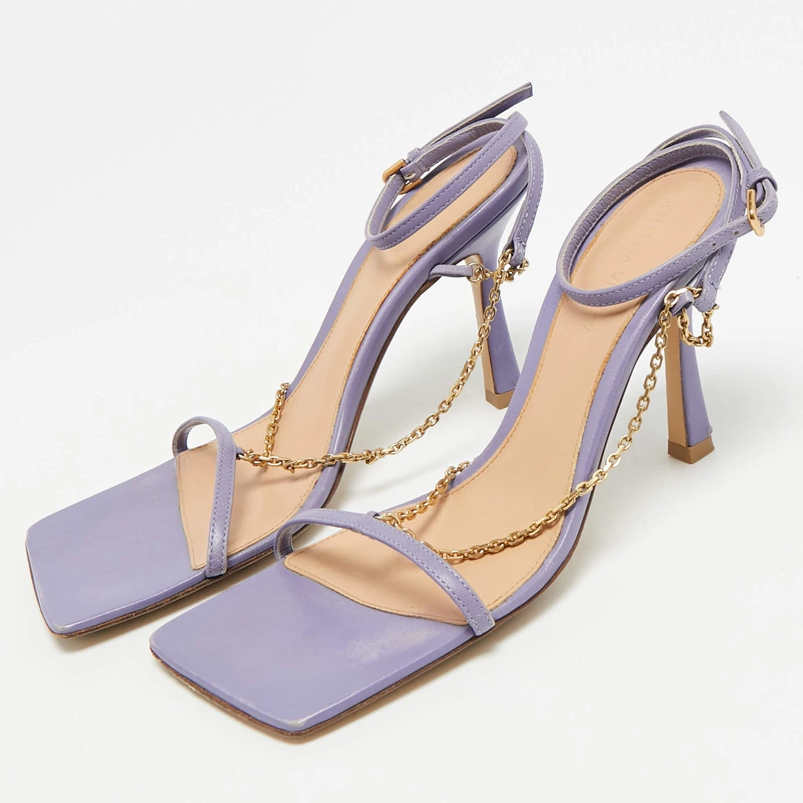 Bottega Veneta Stretch Size 36 Purple Leather Chain Stretch Ankle Strap Sandals