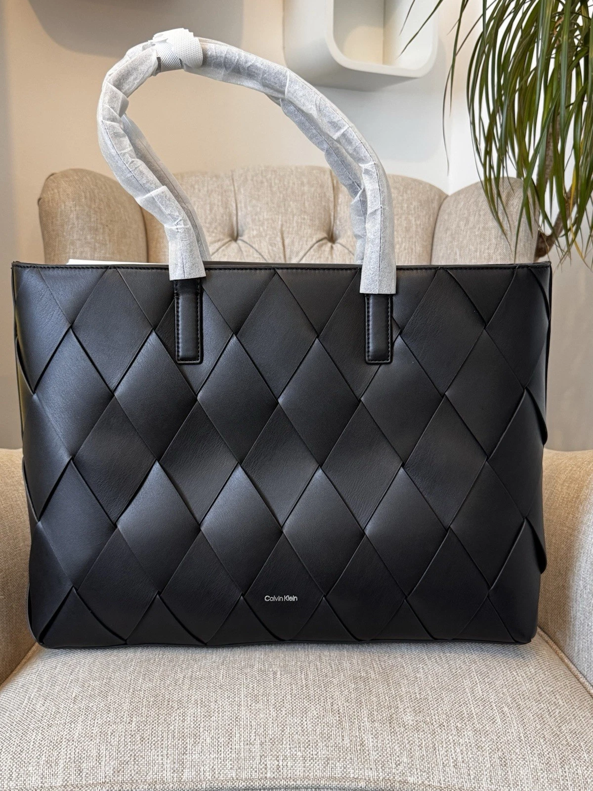 Calvin Klein CK Woven Medium Shopper Tote Bag Black Magnetic, Dust Bag thumbnail 4
