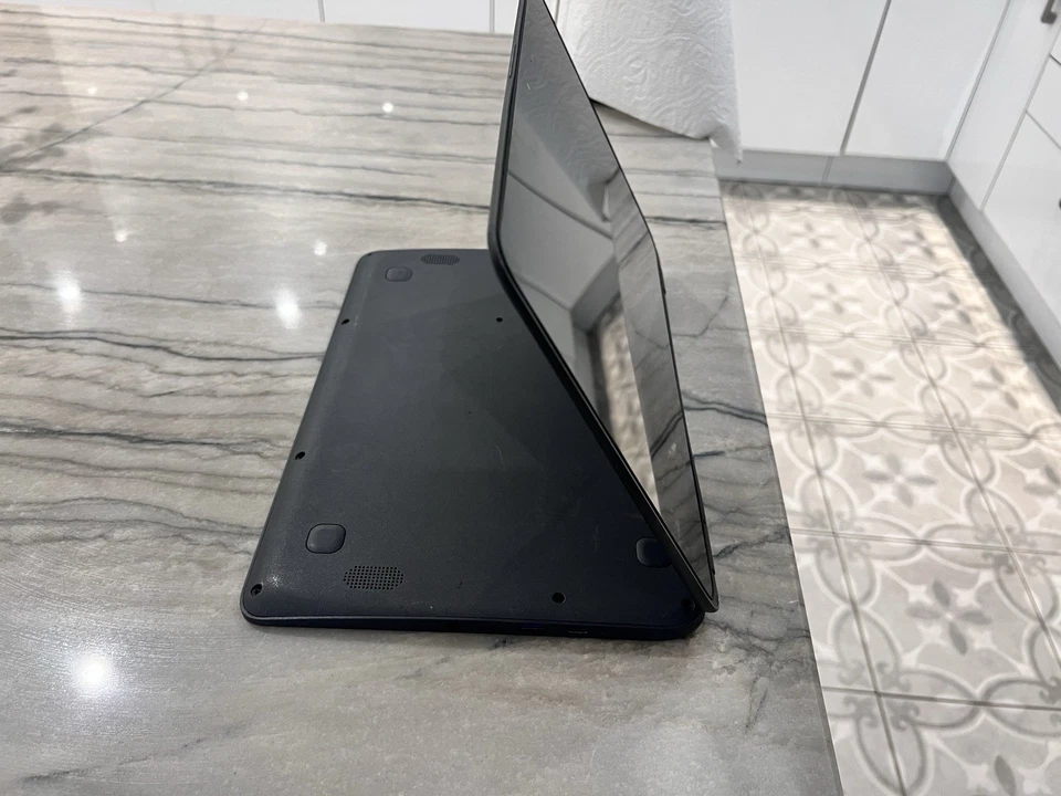 Laptop thumbnail 7