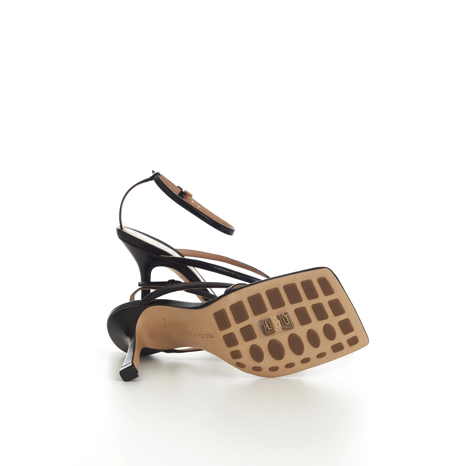 BOTTEGA VENETA 990$ Black Leather Stretch Strap Sandals thumbnail 13