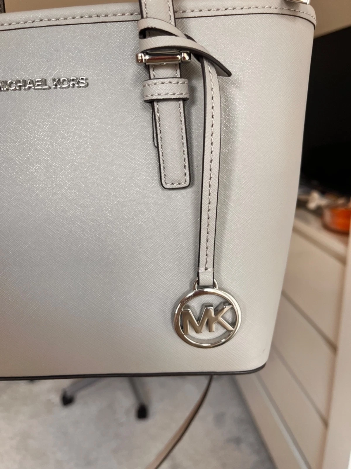 Michael Kors Jet Set Travel Extra Small Leather Top-Zip Tote Bag thumbnail 2