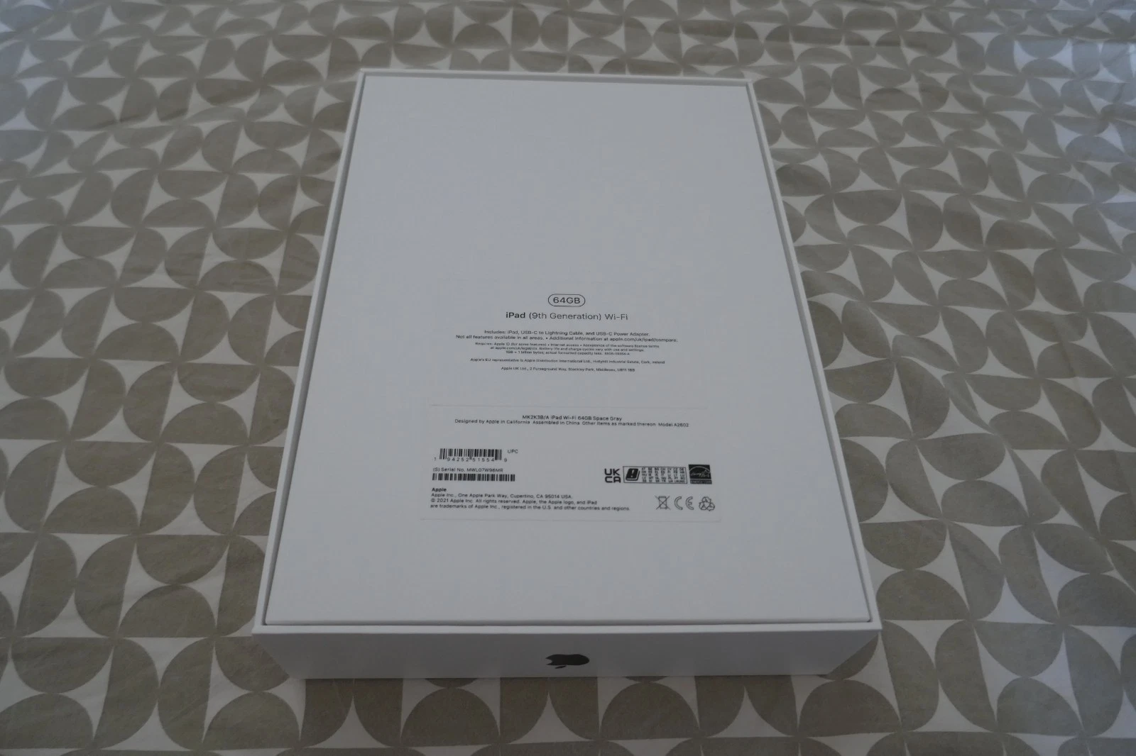 Apple iPad 9th Gen. 64GB, Wi-Fi, 10.2 in - Space Grey - Brand New thumbnail 6
