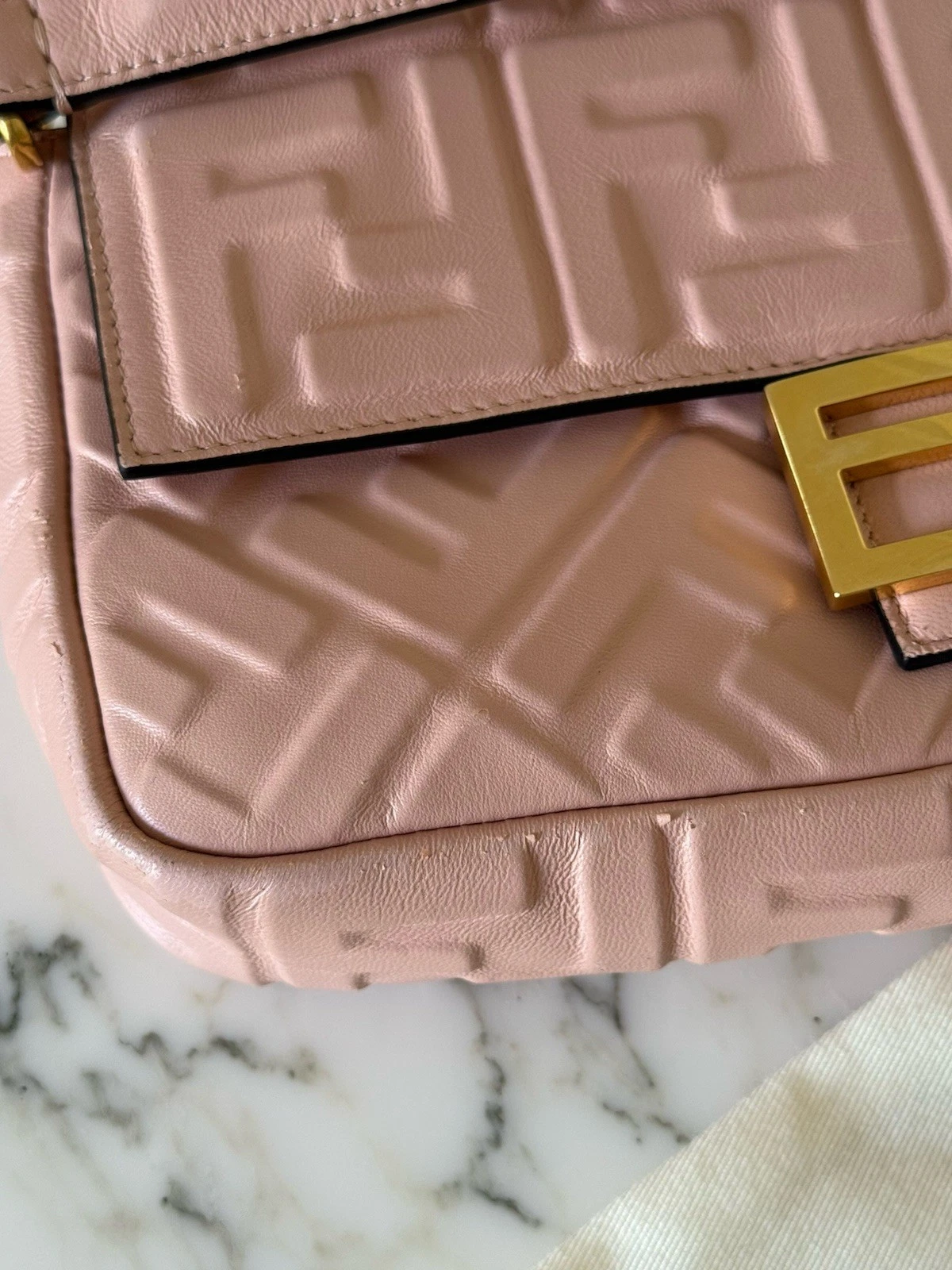 Authentic Elegant Fendi Baguette Shoulder Bag Crafted Pink - Leather thumbnail 5